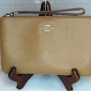 Coach Wristlet Bag Purse Leather Tan Designer Pouch Wallet